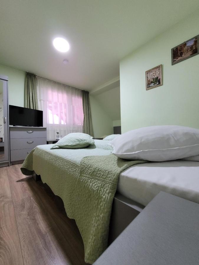 Casa Krista Ξενοδοχείο Μπραν Εξωτερικό φωτογραφία