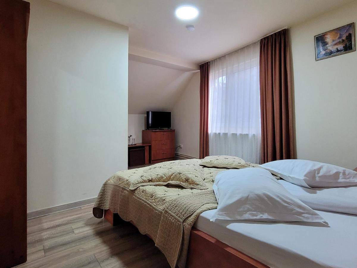 Casa Krista Ξενοδοχείο Μπραν Εξωτερικό φωτογραφία